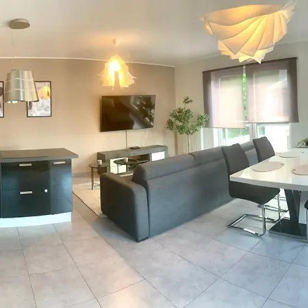 Shanti - Serenite Apartment *